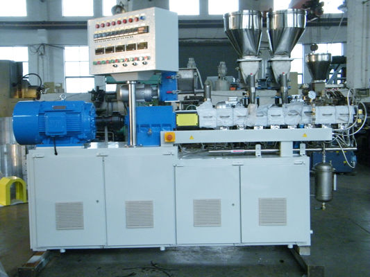 Trung Quốc Lab Scale Twin đùn trục vít, Phòng thí nghiệm máy đùn 5-10kg / giờ nhà cung cấp